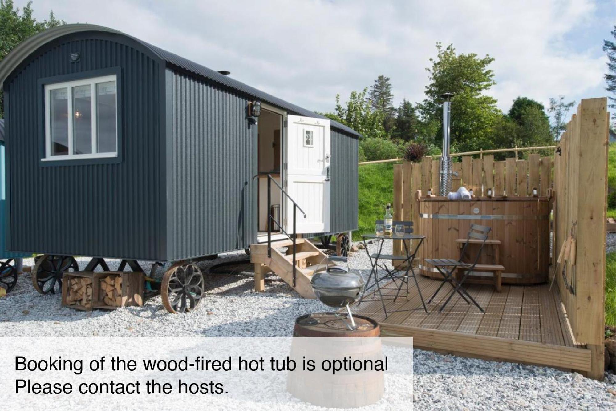 Вілла West Coast Hideaways Nedd Екстер'єр фото
