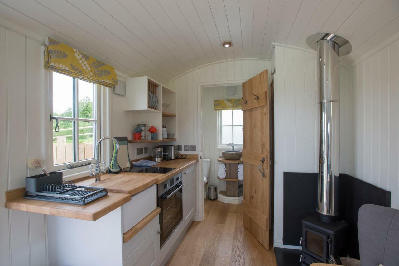 Вілла West Coast Hideaways Nedd Екстер'єр фото