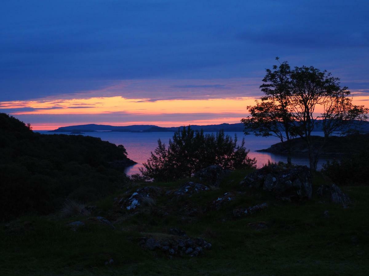 Вілла West Coast Hideaways Nedd Екстер'єр фото
